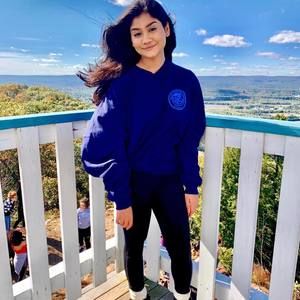 Meet your Posher, Saima